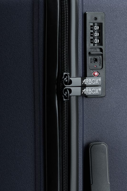 Airbox AZ13 - NavyBlue - Resväska 65 cm