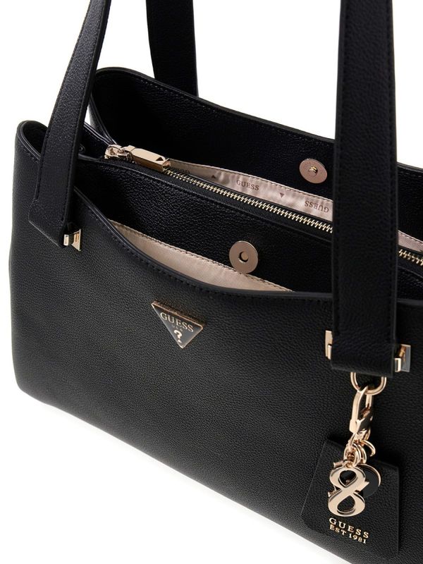 Guess Handbag Evie svart